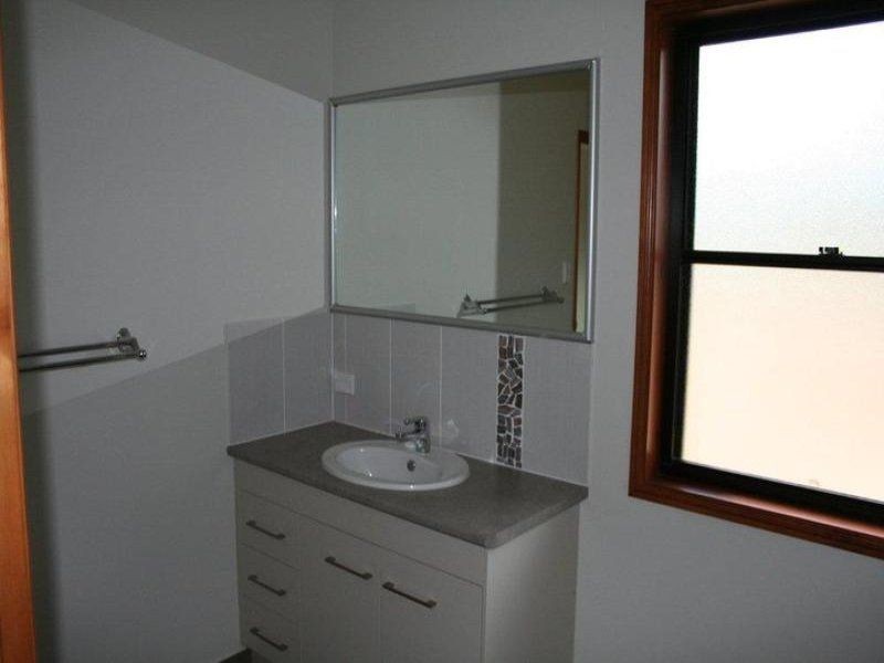 34 Oakview Drive, Redridge QLD 4660