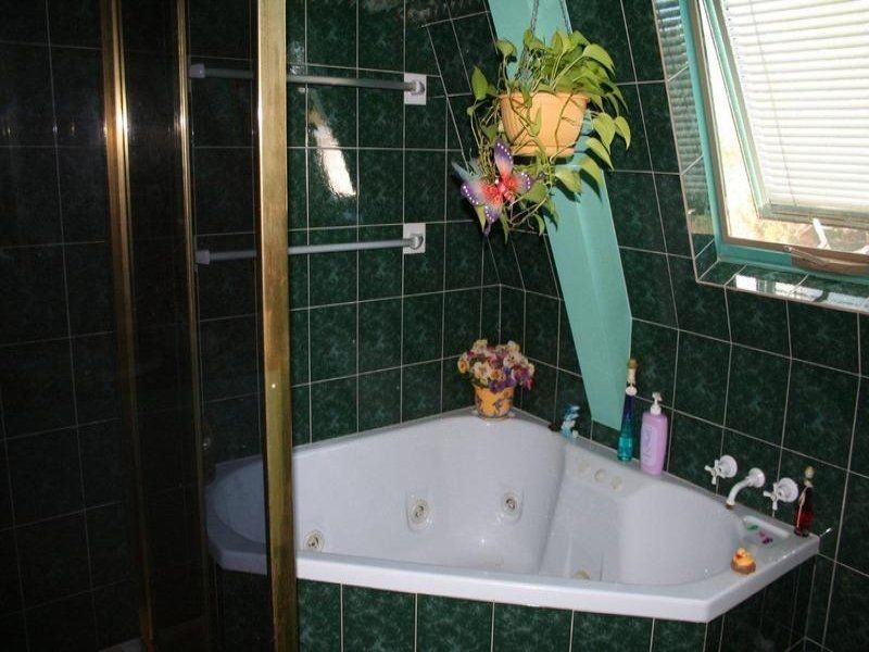 Apple Tree Creek QLD 4660