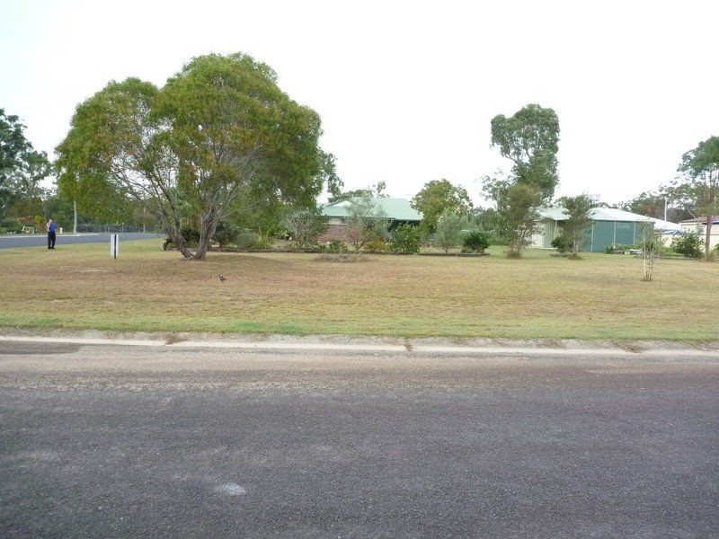 15 Gregory Street, Buxton QLD 4660