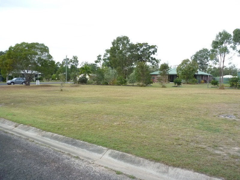 15 Gregory Street, Buxton QLD 4660