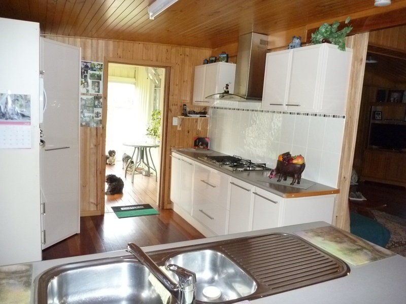 284 Railway Road, Booyal QLD 4671
