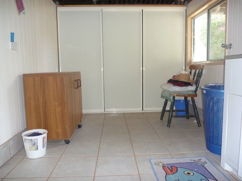 6 Gloucester Street, Biggenden QLD 4621