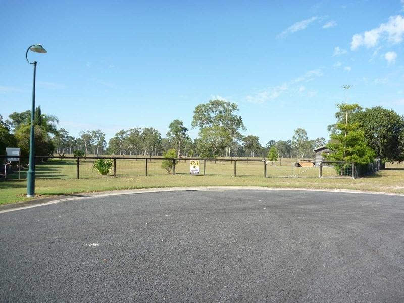 9 Burrumba Drive, Buxton QLD 4660