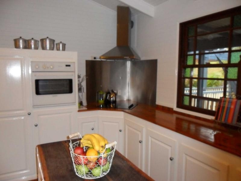 19 Old Creek Road, Childers QLD 4660