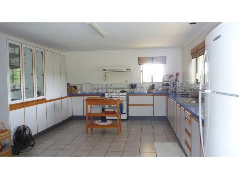 8049 Isis Highway, Dallarnil QLD 4621