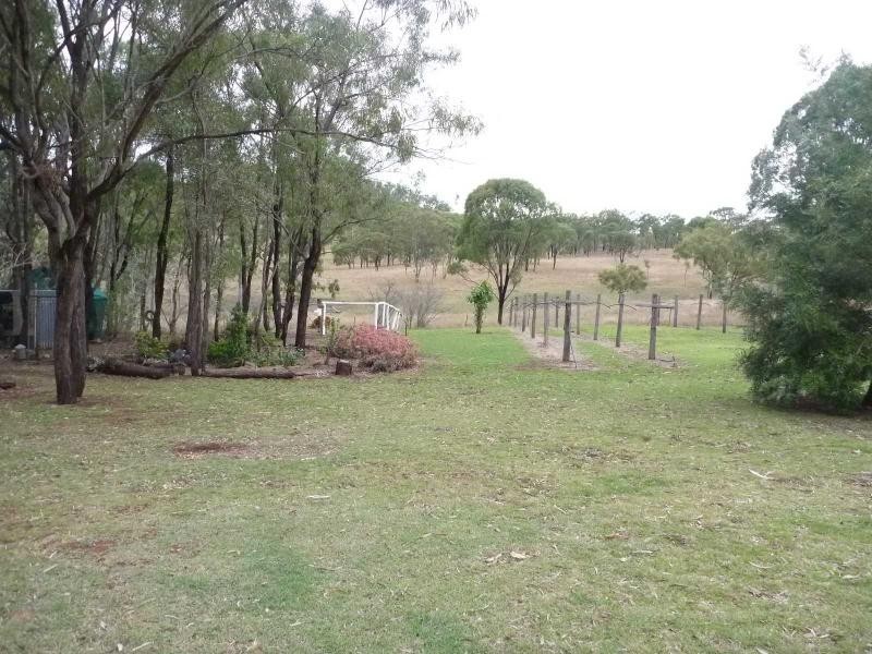 8049 Isis Highway, Dallarnil QLD 4621