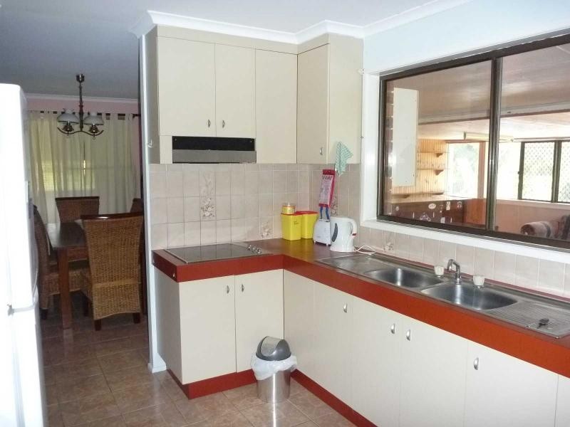 225 Woodgate Road, Goodwood QLD 4660