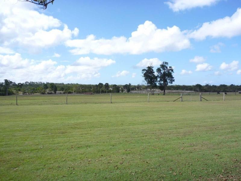 225 Woodgate Road, Goodwood QLD 4660