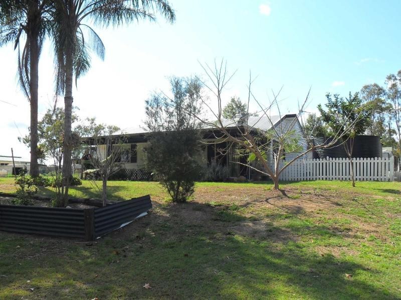 14 Queen Street, Dallarnil QLD 4621