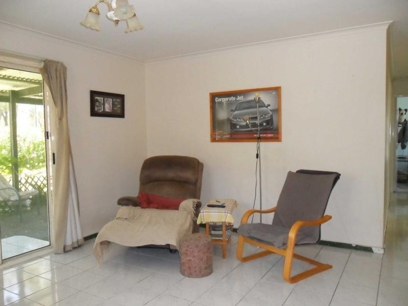 14 Queen Street, Dallarnil QLD 4621