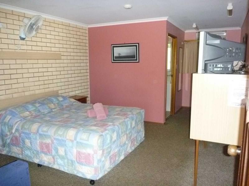 2 McGregor Street, Goomeri QLD 4601