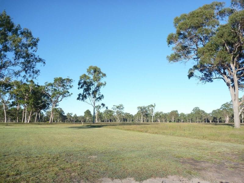 10 Green Court, Buxton QLD 4660