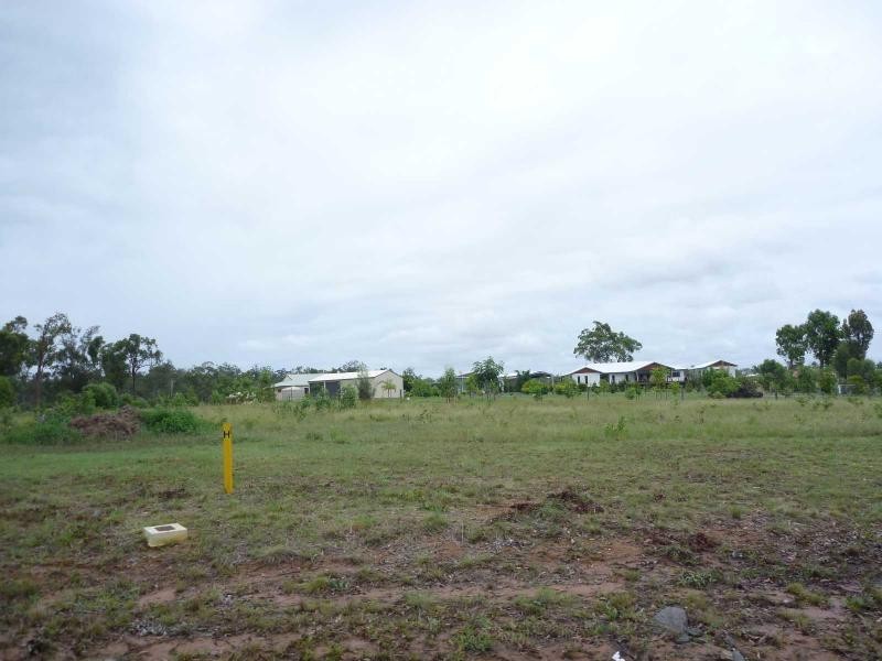 8 Meleluca Court, Redridge QLD 4660