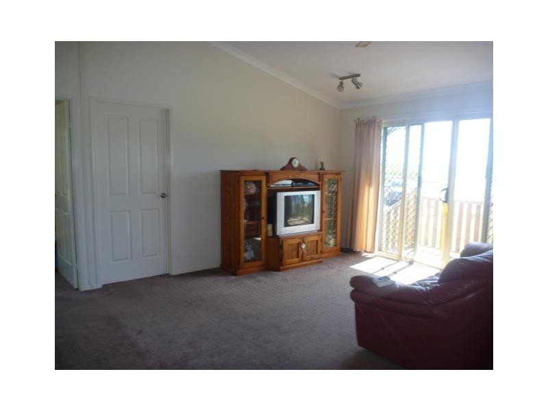 946/251 Farnsfield Road, Farnsfield QLD 4660