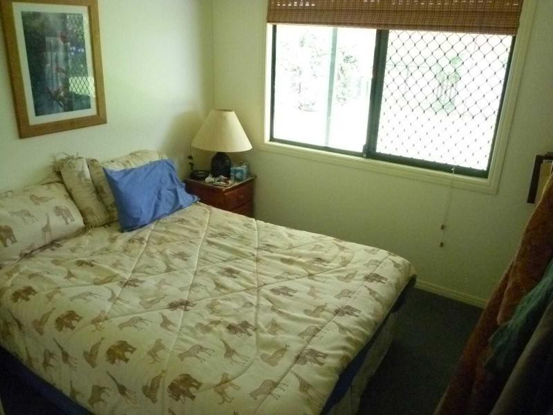 1 Canecutter Court, Childers QLD 4660