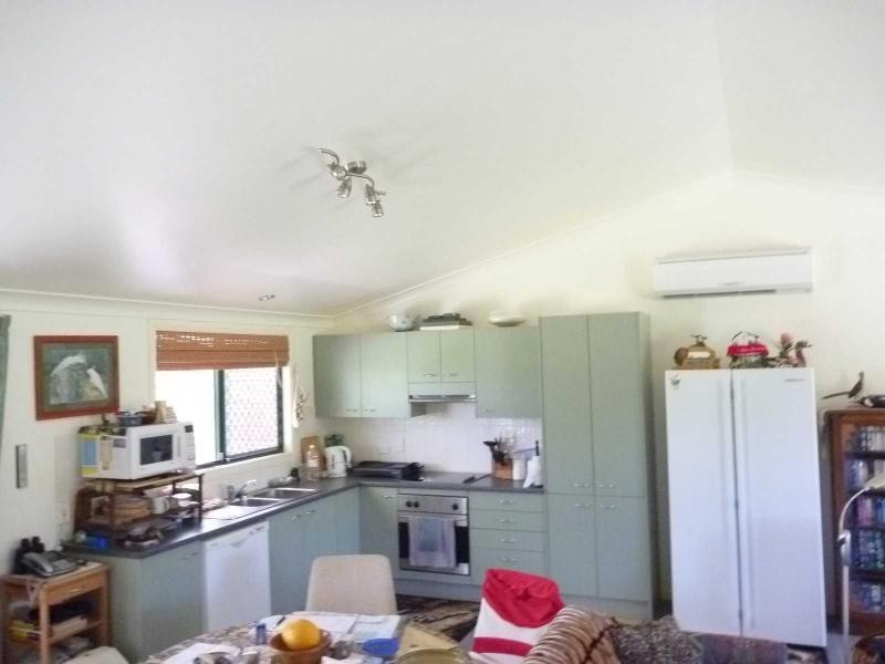 1 Canecutter Court, Childers QLD 4660