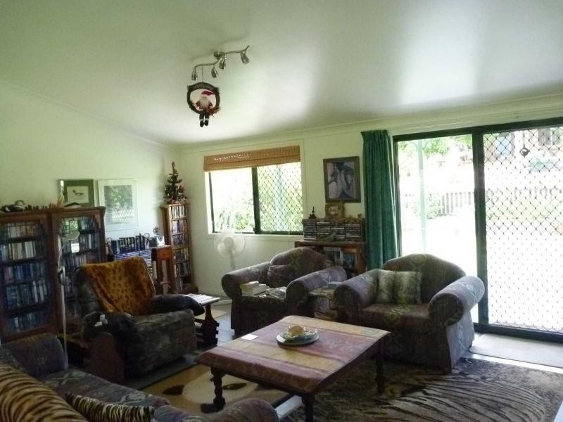 1 Canecutter Court, Childers QLD 4660