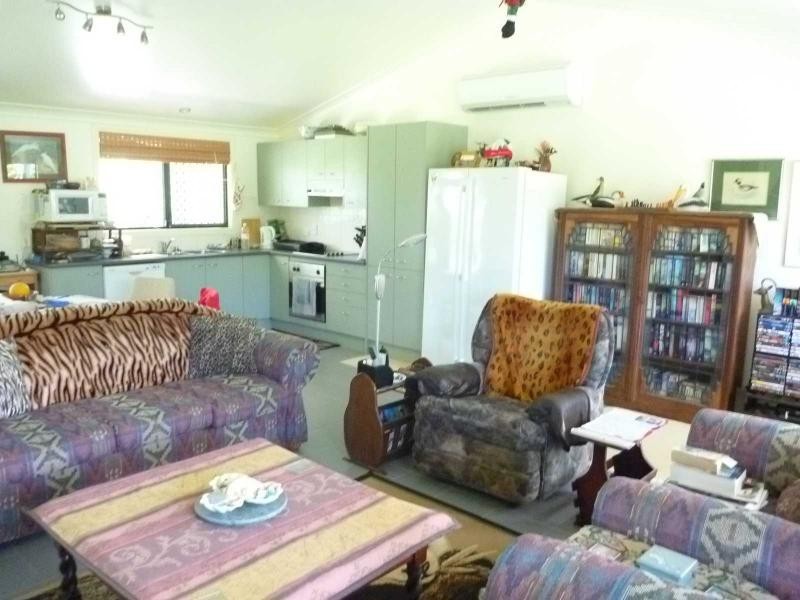 1 Canecutter Court, Childers QLD 4660