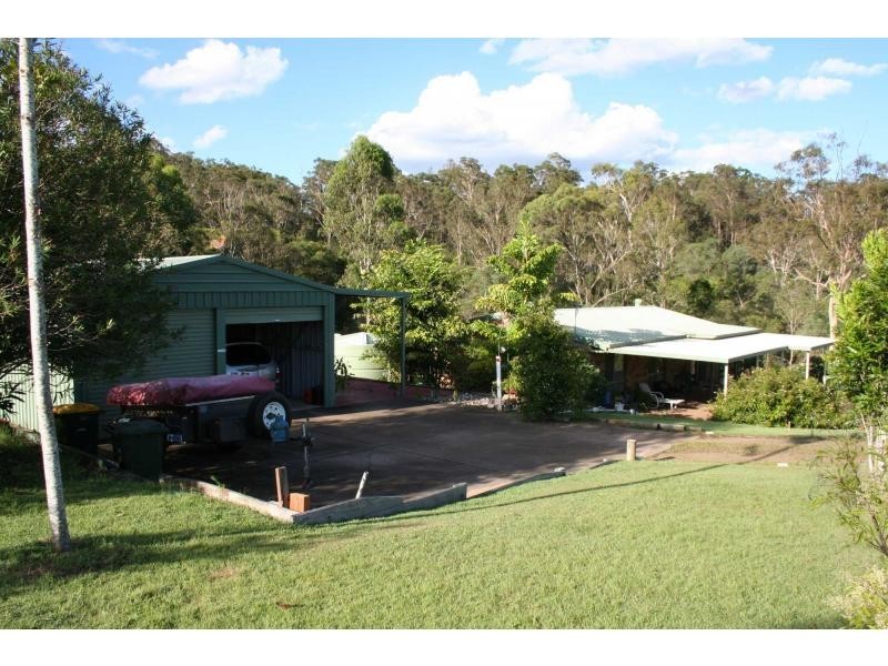 60 Lakeview Drive, Apple Tree Creek QLD 4660