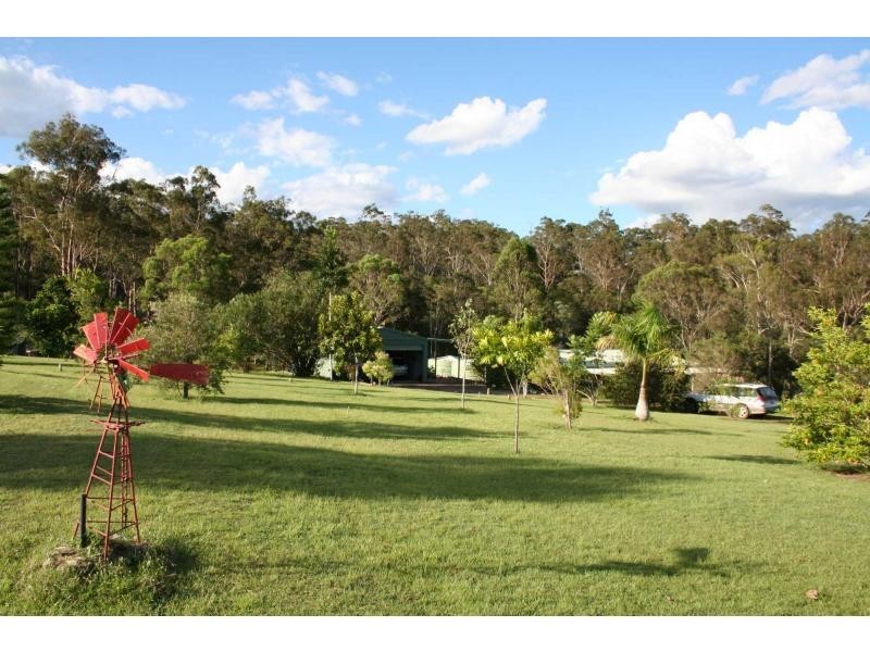 60 Lakeview Drive, Apple Tree Creek QLD 4660