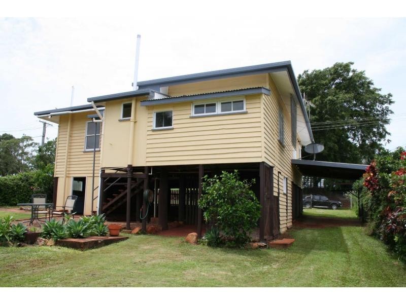 31 Oakes Street, Childers QLD 4660