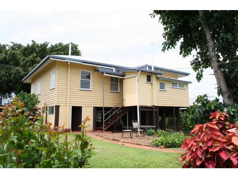 31 Oakes Street, Childers QLD 4660