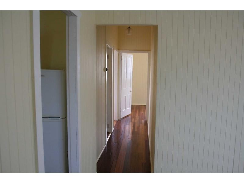 31 Oakes Street, Childers QLD 4660