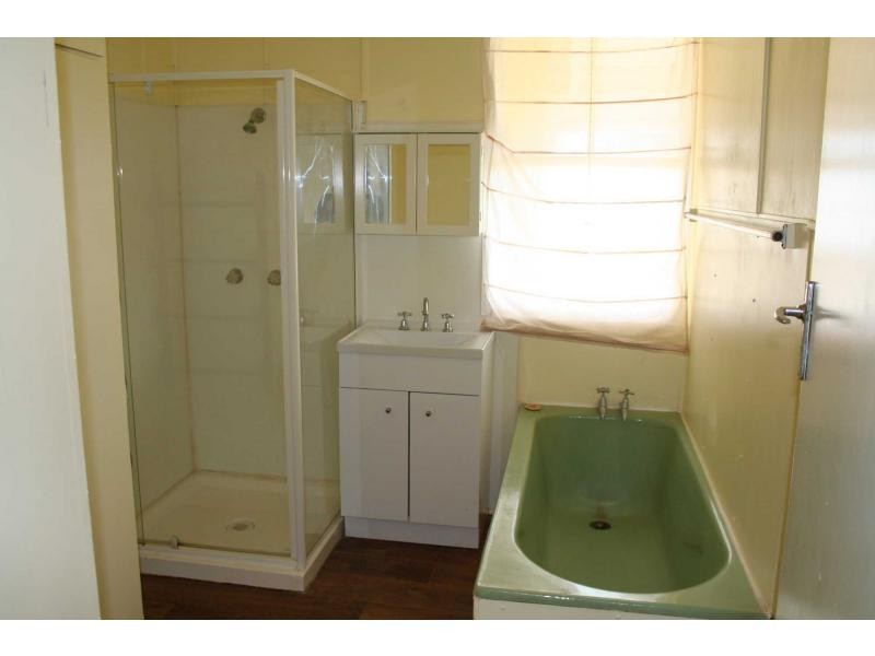 31 Oakes Street, Childers QLD 4660