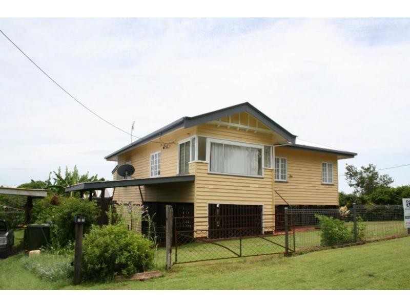 31 Oakes Street, Childers QLD 4660