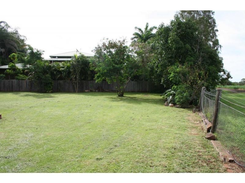 6 Noel Street, Childers QLD 4660