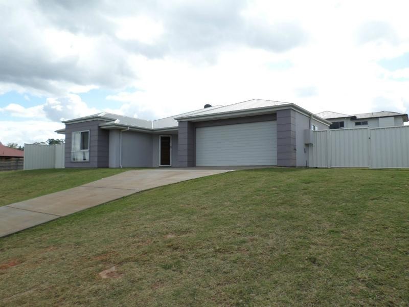 22 Pioneer Street, Childers QLD 4660