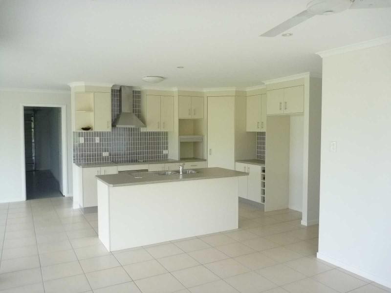22 Pioneer Street, Childers QLD 4660