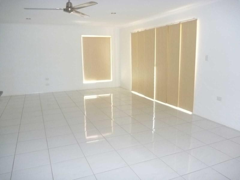 37 Yalla Lane, Redridge QLD 4660