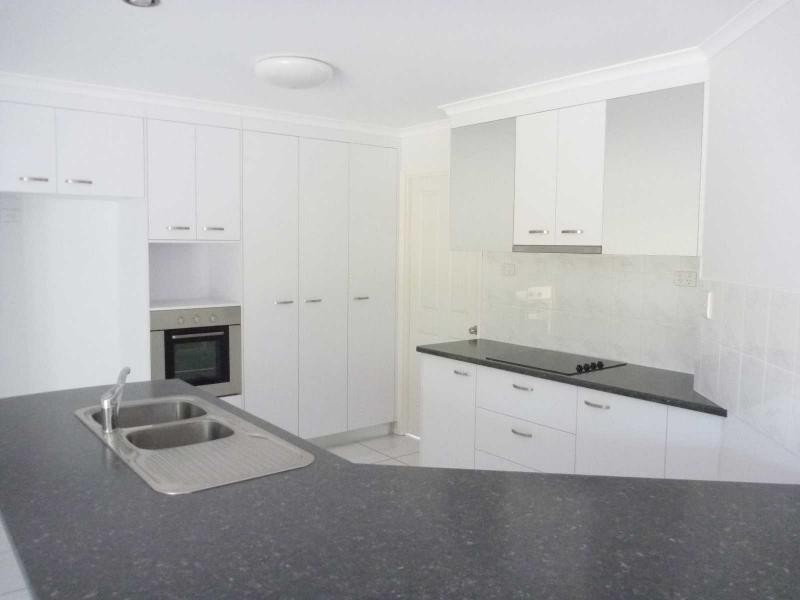 37 Yalla Lane, Redridge QLD 4660