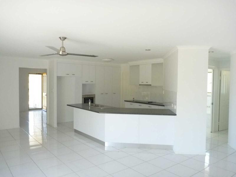 37 Yalla Lane, Redridge QLD 4660