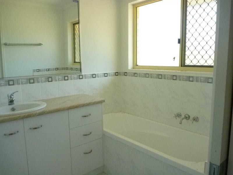 37 Yalla Lane, Redridge QLD 4660