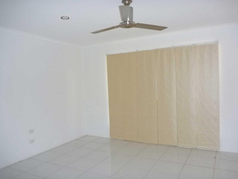 37 Yalla Lane, Redridge QLD 4660