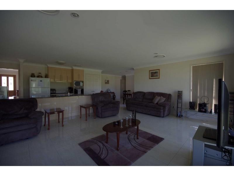 7 Elboz Court, Burrum Heads QLD 4659