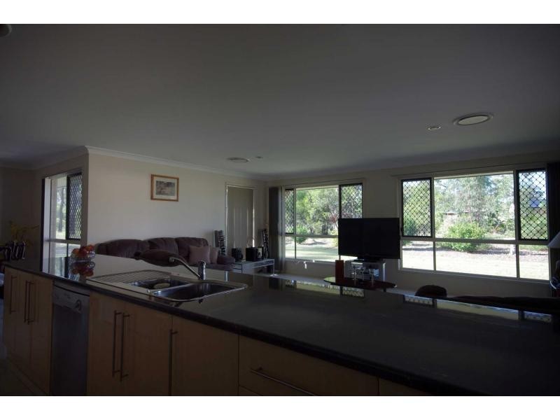 7 Elboz Court, Burrum Heads QLD 4659