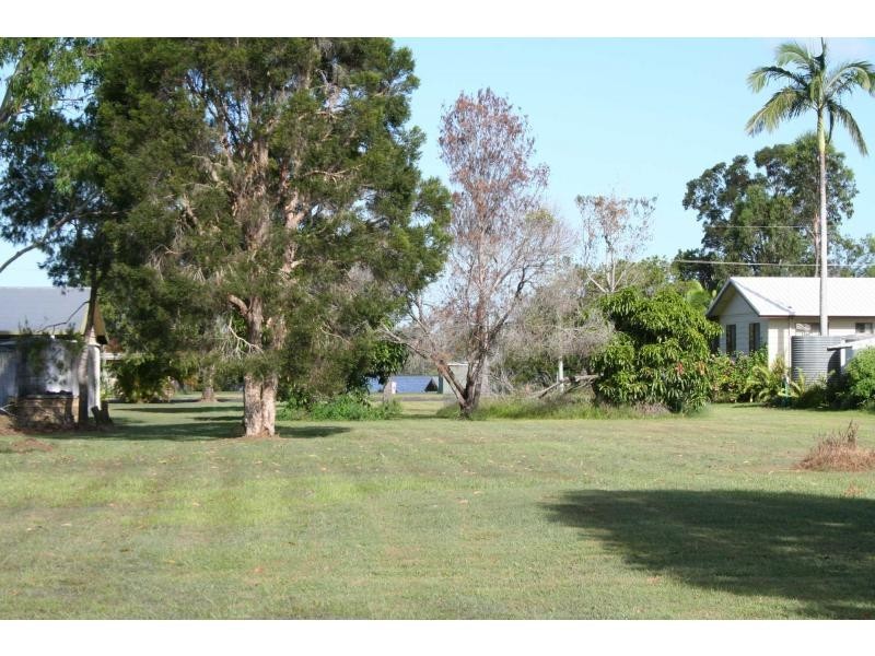 4 Homann Street, Buxton QLD 4660