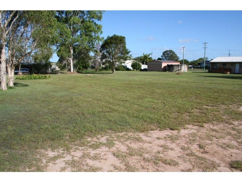 4 Homann Street, Buxton QLD 4660