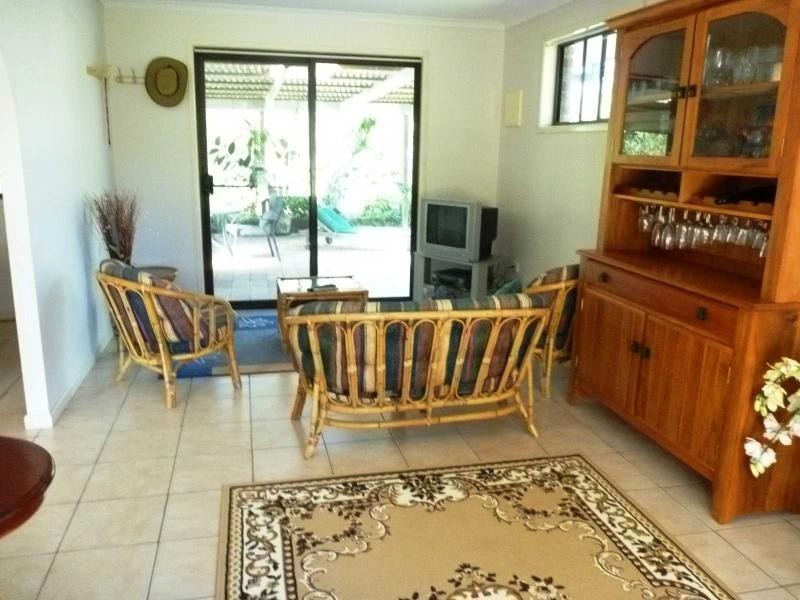Buxton QLD 4660