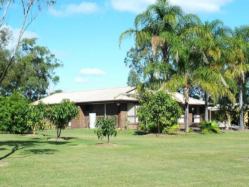 Buxton QLD 4660