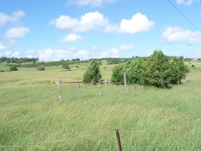 1 Hawes Road, Childers QLD 4660