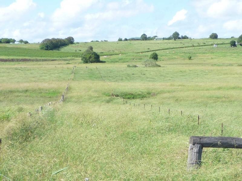 1 Hawes Road, Childers QLD 4660