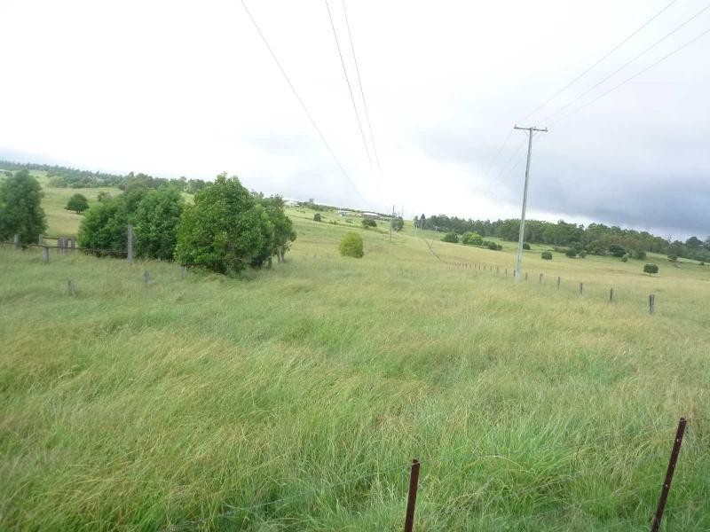 1 Hawes Road, Childers QLD 4660