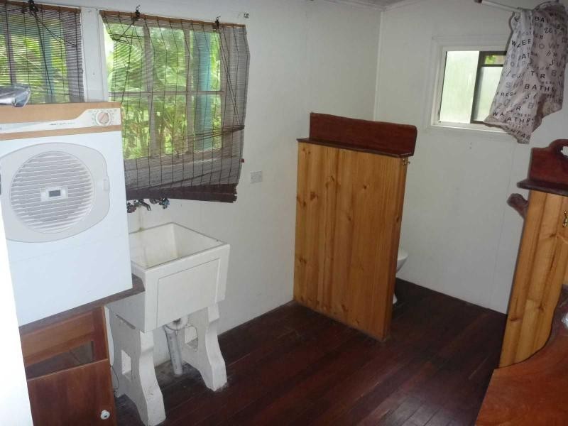 208 STATION Road, Horton QLD 4660