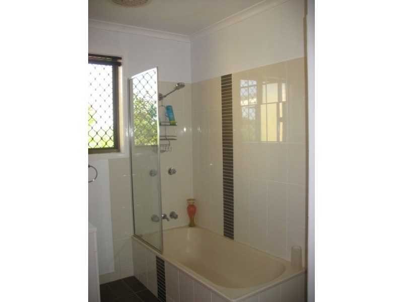 146 Thompson Road, Childers QLD 4660