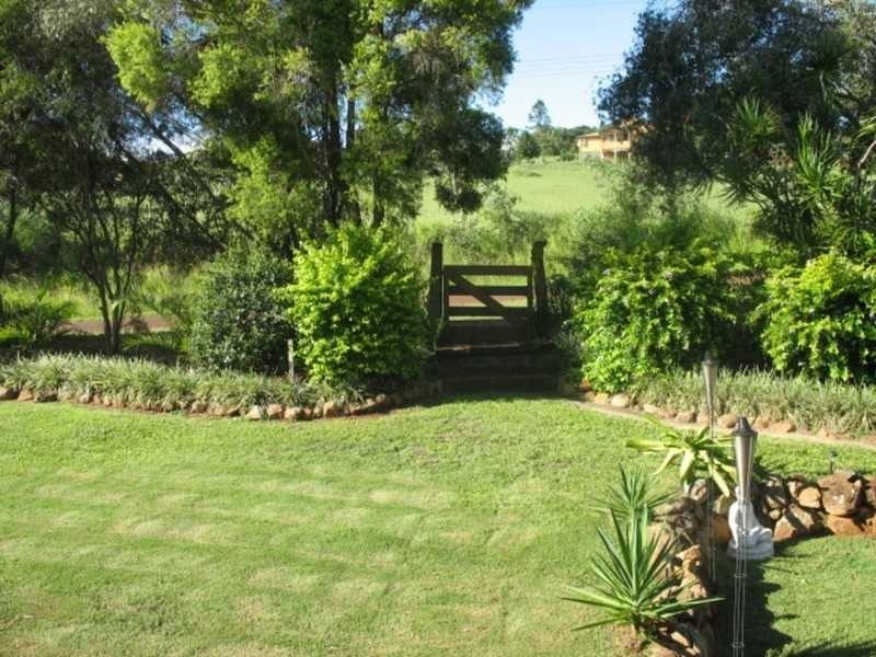 146 Thompson Road, Childers QLD 4660