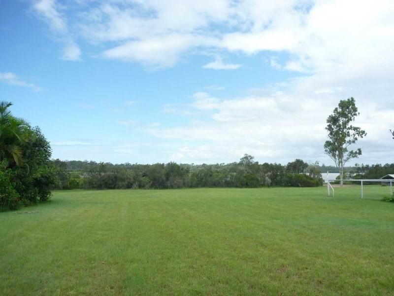 10 Watkins Street, Buxton QLD 4660